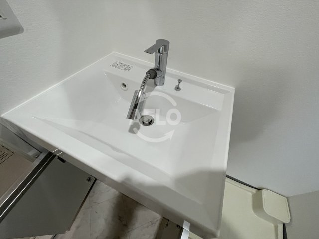 BROAD新うめきたRESIDENCEの独立洗面台|BROAD新うめきたRESIDENCE（ブロード新うめきたレジデンス）　独立洗面台