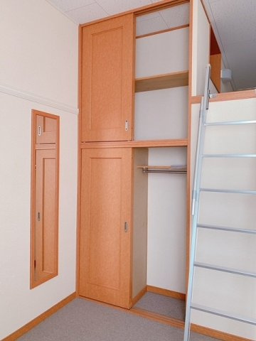 レオパレスアドバンス芦屋の内装