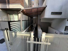 さくらレジデンスＡのエントランス|毎日通るエントランスはこのようになっています