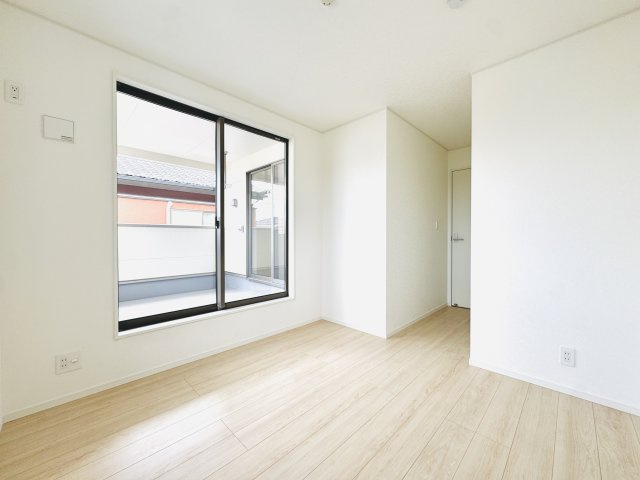 CRADLE GARDEN 足利市田中町第5　新築住宅3号棟の洋室