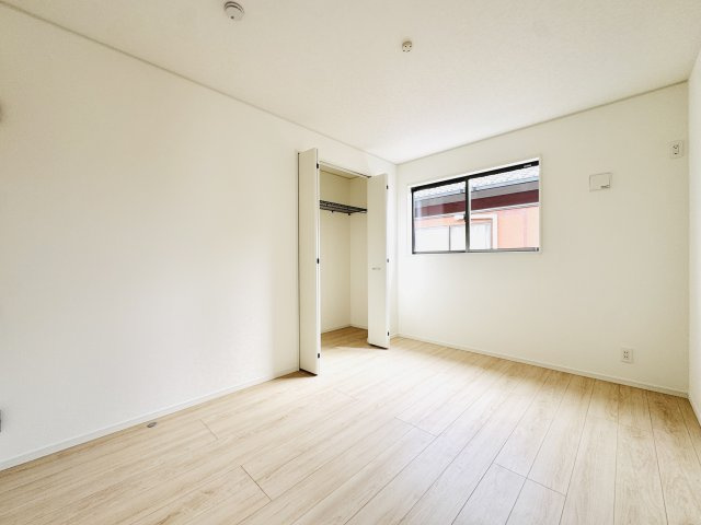 CRADLE GARDEN 足利市田中町第5　新築住宅3号棟の洋室