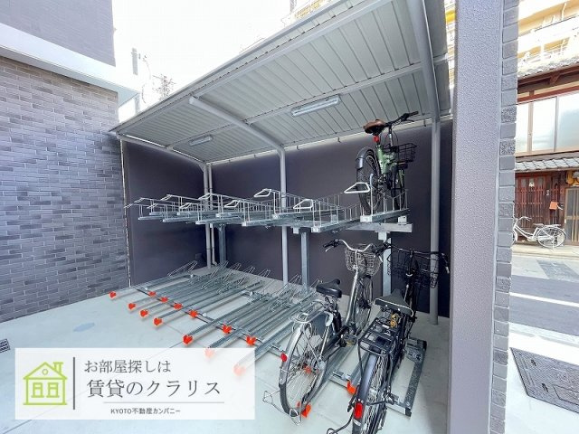 ラウレア西院