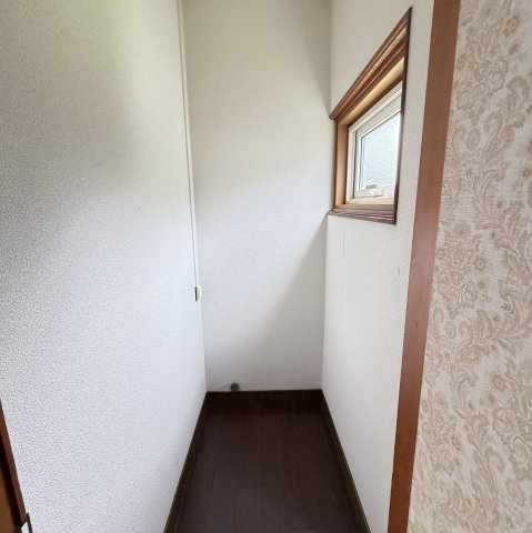 登別市片倉町4丁目28-2戸建の内装|内装もきれいです