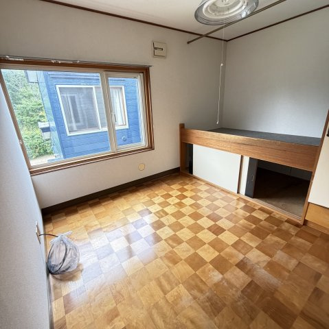 登別市片倉町4丁目28-2戸建の洋室|使い勝手のいい洋室です