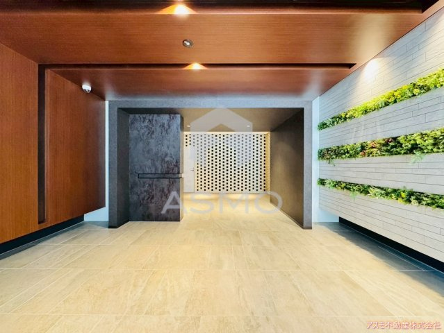 【エントランス】 | ソルレヴェンテ新梅田