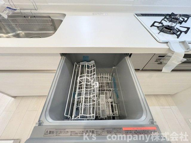 ●茅ヶ崎市香川1丁目　ライトタウン茅ヶ崎2号棟のキッチン|家事の負担を軽減してくれる食器洗い乾燥機☆