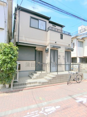 セントラルコートの外観