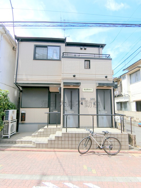 セントラルコートの外観