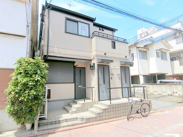 セントラルコートの外観