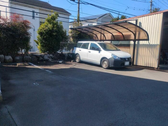 ボナール・パルの駐車場