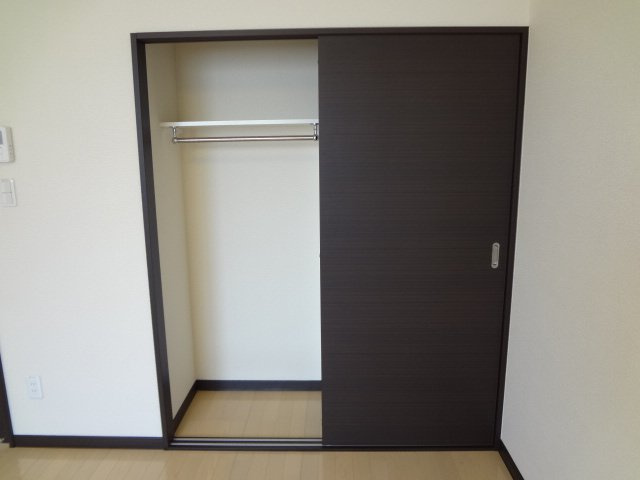 クレイノ太閤通の内装