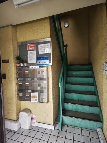 ピュアライフ摂南のロビー