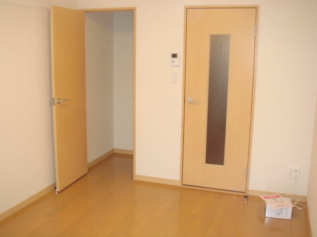 レオパレスルミエール筒井の内装