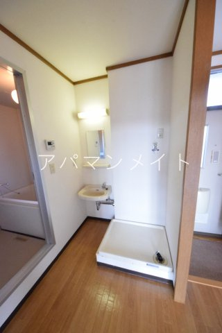 【設備】 | マグノリアHOUSE | 室内洗濯機置場です