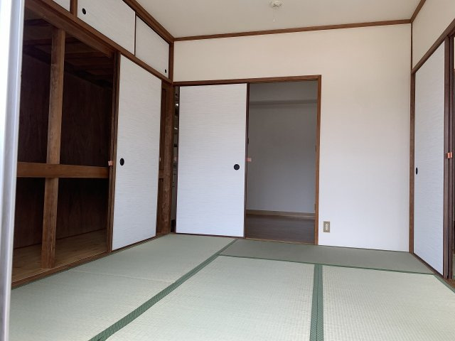 第二丸信ハイツの子供部屋
