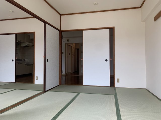 第二丸信ハイツの子供部屋
