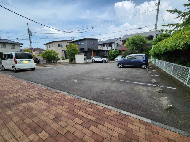 レオパレスヴェルデのその他