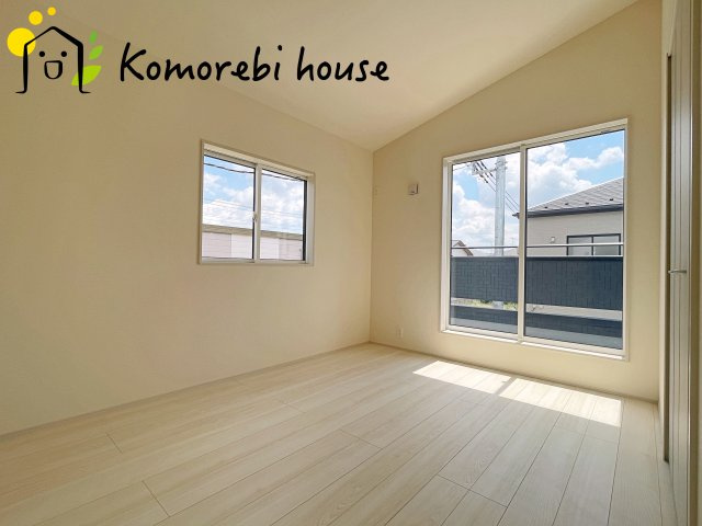 蓮田市関山3丁目　新築一戸建て　ブルーミングガーデン　01の子供部屋|お子さんと一緒に遊べます