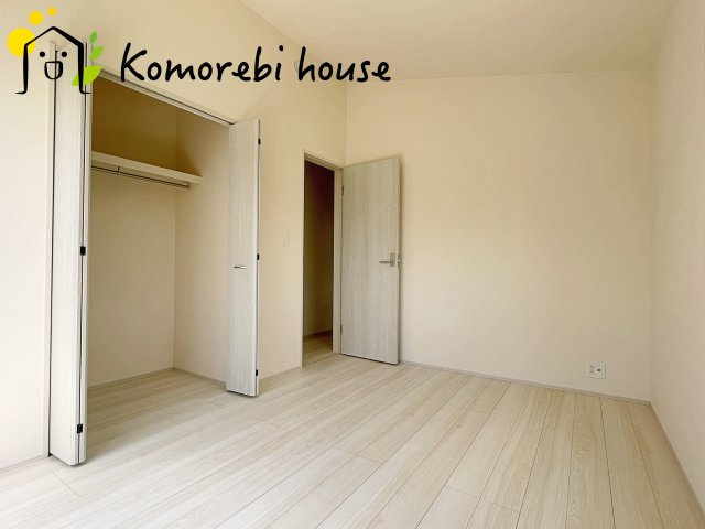 蓮田市関山3丁目　新築一戸建て　ブルーミングガーデン　01の子供部屋|お子さんのためのお部屋にいかがでしょうか