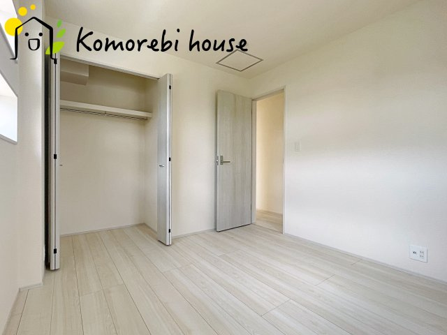 蓮田市関山3丁目　新築一戸建て　ブルーミングガーデン　01の収納|こまごまとしたものを収納できそうですね