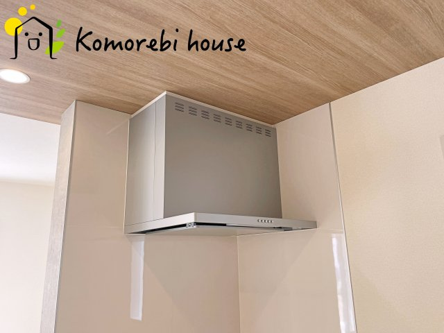 蓮田市関山3丁目　新築一戸建て　ブルーミングガーデン　01のキッチン|お料理しやすいキッチンです