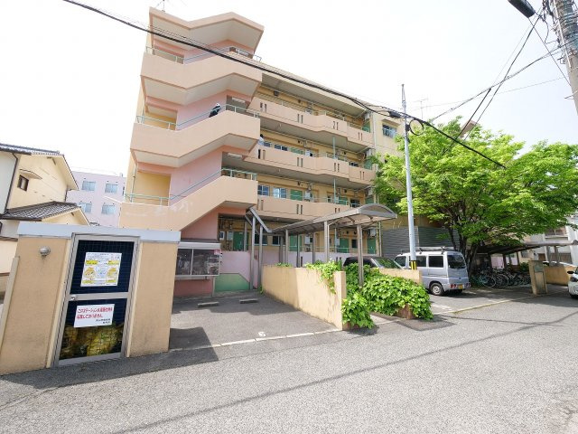 チェルシー青江の外観
