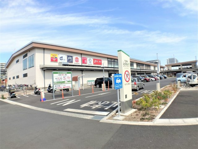 レオパレスグランシャリオ参番館の周辺