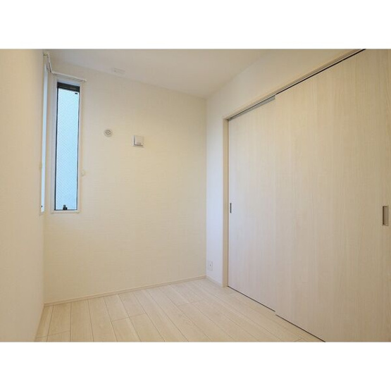 【寝室】Grandtic D