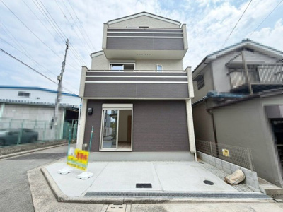 【外観】 | 山本町５丁102　新築一戸建 | 現地見学当日から承っております♪現地周辺の環境や、駅までの道のりなど周辺環境も合わせてご確認いただき、ぜひご検討ください
