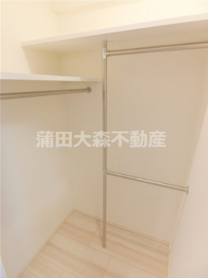 アジールコート大森西の収納|大型収納　ウォークインクローゼット
