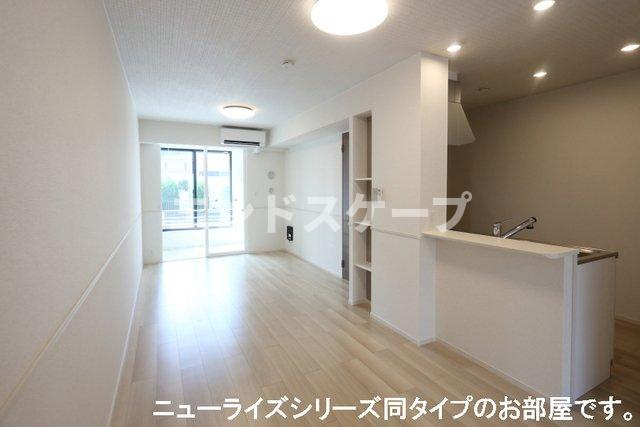 パークサイド　レジデンスの居間・リビング|高崎、前橋のお部屋探しはエンドスケープまで！お客様の理想お聞かせ下さい♪