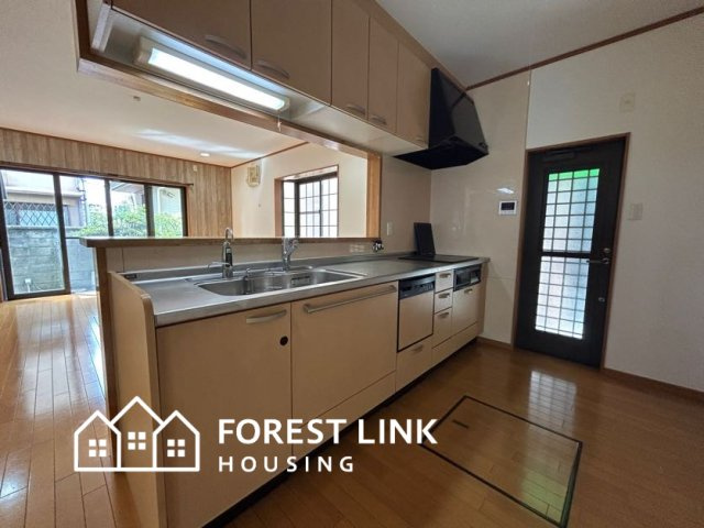八尾市山本町北5丁目中古戸建のキッチン