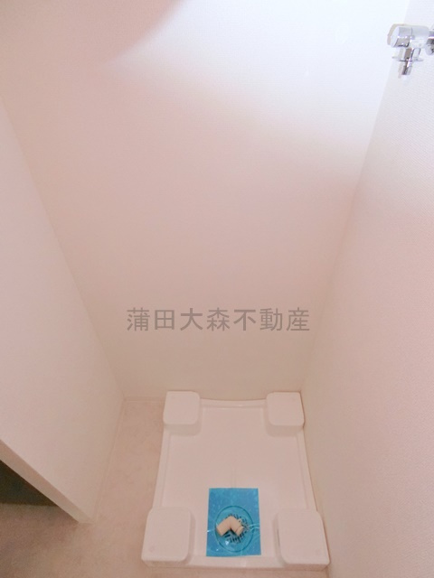 アジールコート大森西の設備|洗濯機置き場