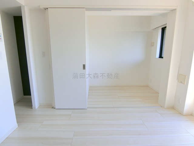 アジールコート大森西の居間・リビング