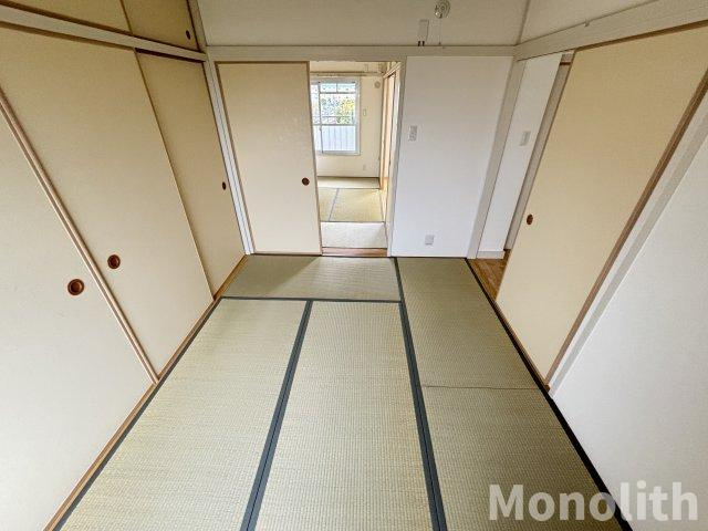鶴山台11号棟の和室