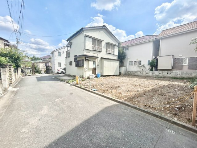 板橋区西台2丁目　新築戸建の前面道路含む現地写真|2026.08.09撮影

現地ご見学希望・資料請求などお気軽にお問い合わせ下さい！
03-5990-5201