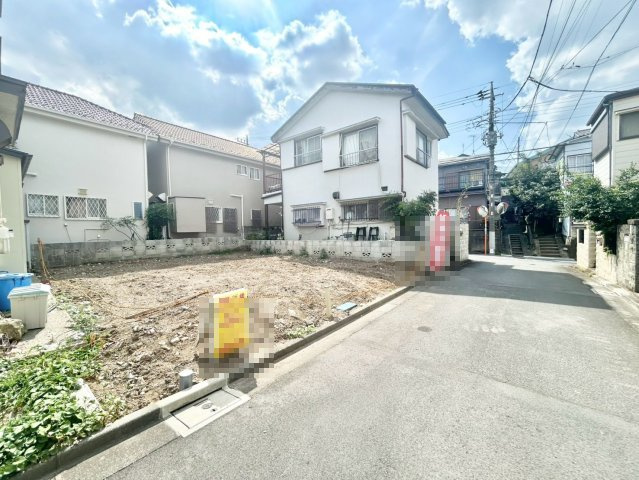 板橋区西台2丁目　新築戸建の前面道路含む現地写真|2026.08.09撮影

現地ご見学希望・資料請求などお気軽にお問い合わせ下さい！
03-5990-5201