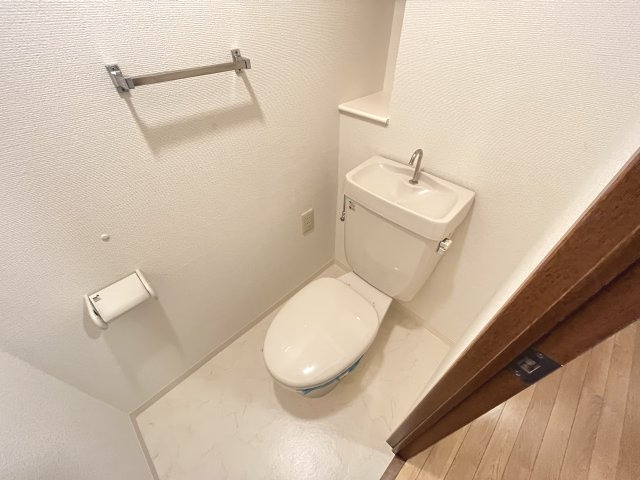 ★清潔感のあるトイレです★