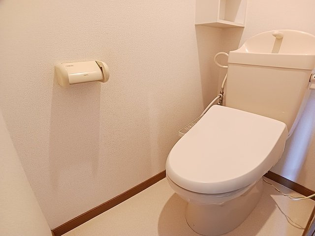 【トイレ】 | グリーンコート柿内 | 落ち着いた色調のトイレです