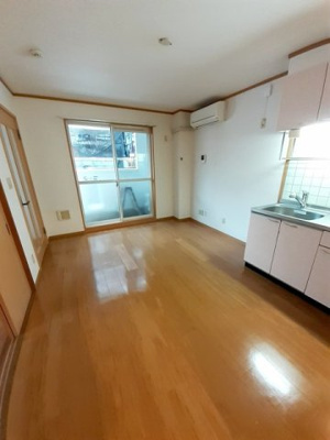 【居間・リビング】 | シュープリーム | 使いやすい居間です