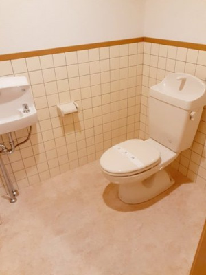 【トイレ】 | シュープリーム | トイレもきれいです