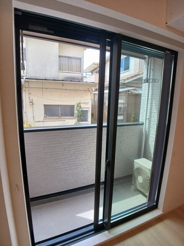 【バルコニー】 | イオフェリーチェ | 暖かな日差しのふりそそぐバルコニー