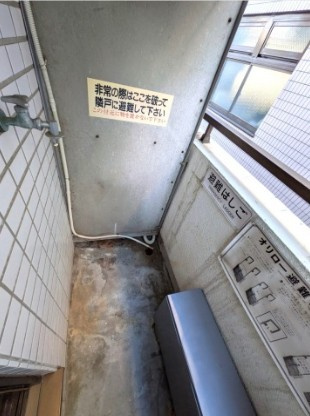 ガストハウス府中のバルコニー