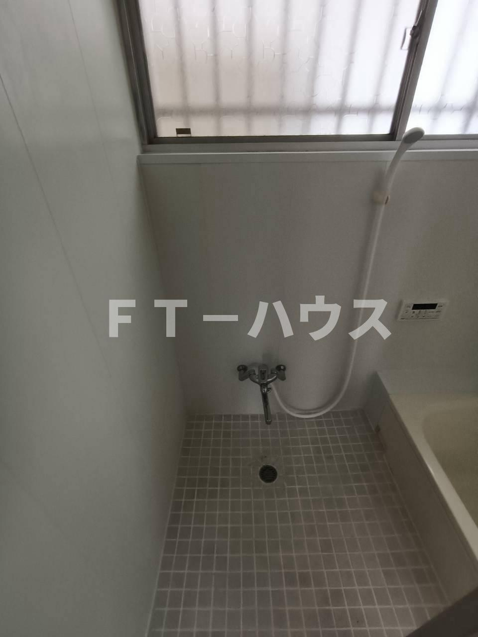 高塚新田R1貸家の浴室