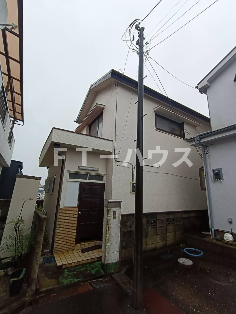 高塚新田R1貸家の外観
