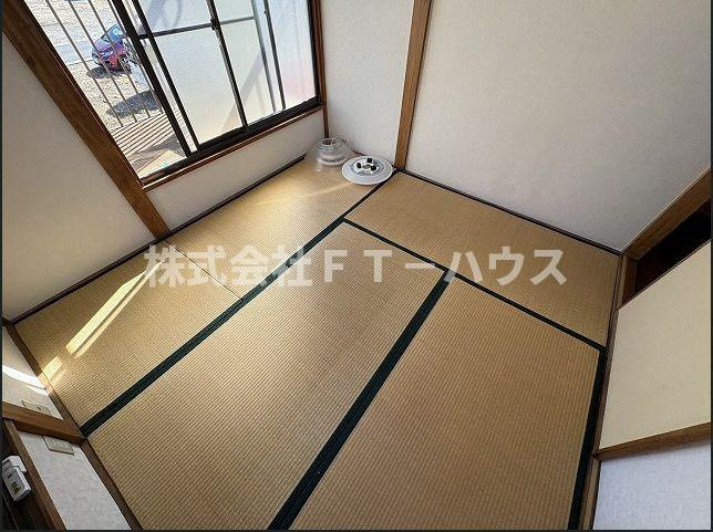 高塚新田R1貸家の寝室