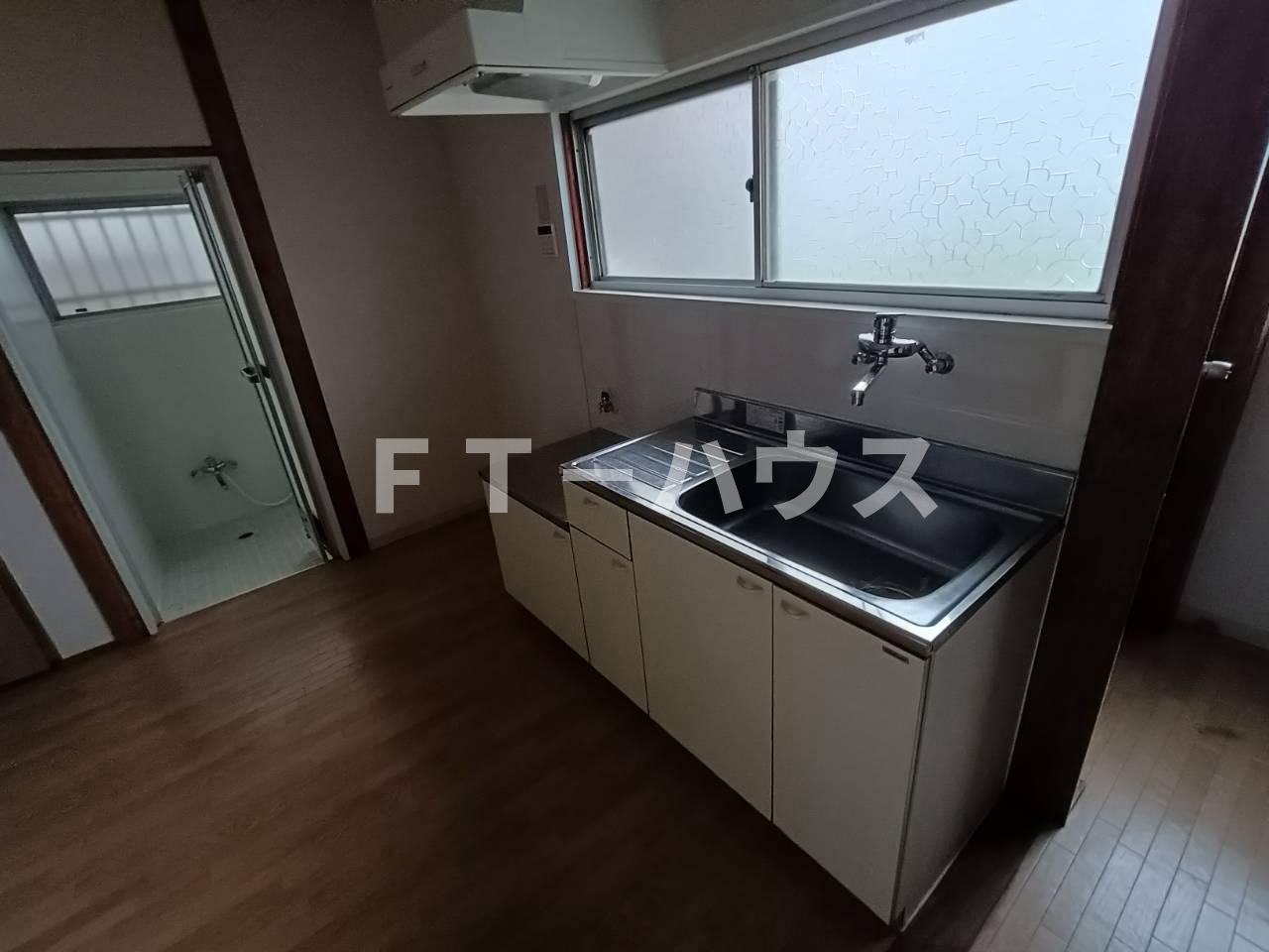 高塚新田R1貸家のキッチン