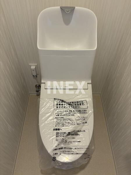横浜市西区楠町の賃貸マンションのトイレ