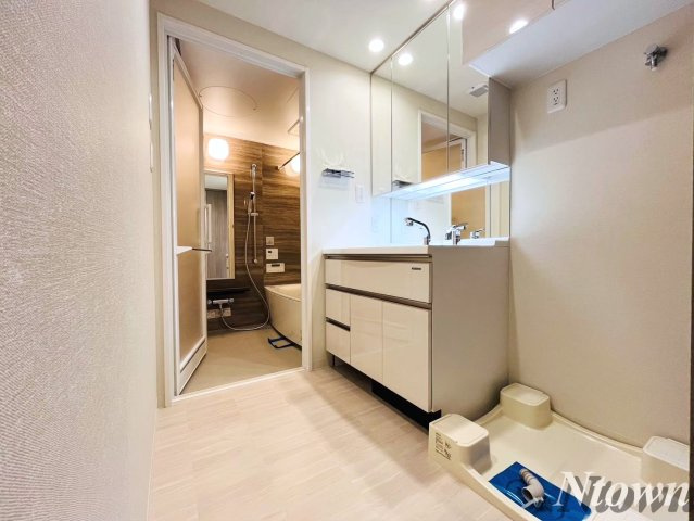 【独立洗面台】 | プレサンスジェネ新栄町駅前葵 | 独立洗面台あり、毎朝おしゃれに忙しい女性の方におすすめです