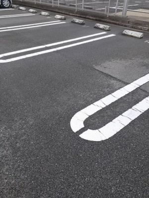 【駐車場】 | コンフォール矢三　Ｃ | 駐車スペースもあります